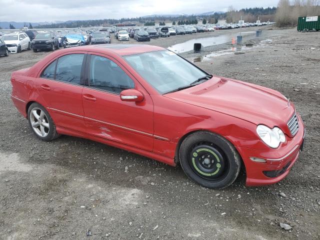 WDBRF40J35F707067 - 2005 MERCEDES-BENZ C 230K SPORT SEDAN RED photo 4