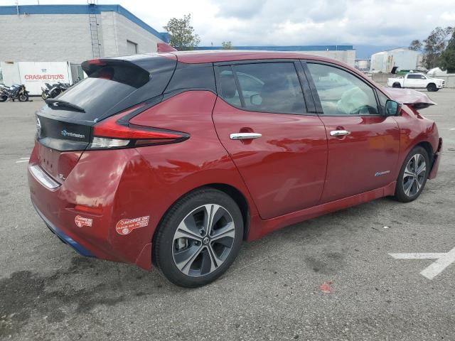 1N4AZ1CP5JC307498 - 2018 NISSAN LEAF S RED photo 3