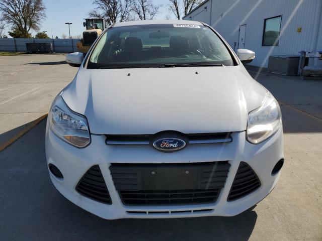 1FADP3F23DL337604 - 2013 FORD FOCUS SE WHITE photo 5