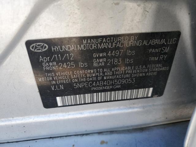 5NPEC4AB4DH509053 - 2013 HYUNDAI SONATA SE SILVER photo 12