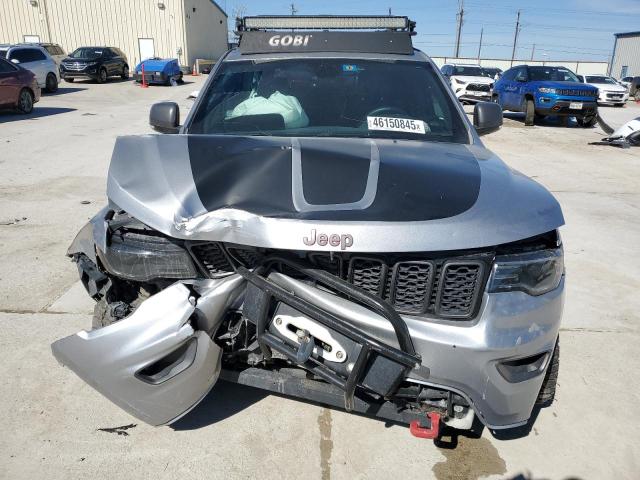 1C4RJFLGXJC311323 - 2018 JEEP GRAND CHER TRAILHAWK ვერცხლისფერი ფოტო 5