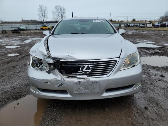 JTHGL46F775010349 - 2007 LEXUS LS 460L SILVER photo 5