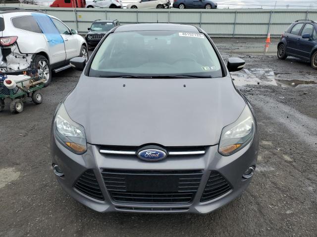 1FADP3N29EL422627 - 2014 FORD FOCUS TITANIUM SILVER photo 5