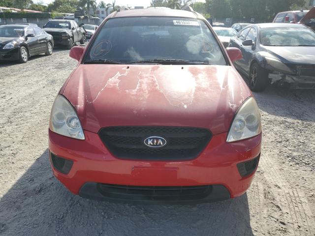 KNAFG529697262072 - 2009 KIA RONDO BASE RED photo 5