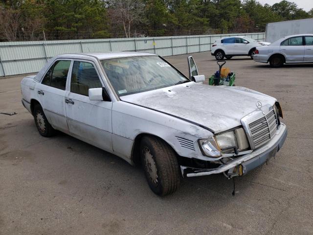 WDBEB28D4NB743953 - 1992 MERCEDES-BENZ 300 D WHITE photo 4