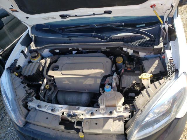 ZFBHRFAB7K6M59007 - 2019 RAM PROMASTER თეთრი ფოტო 11