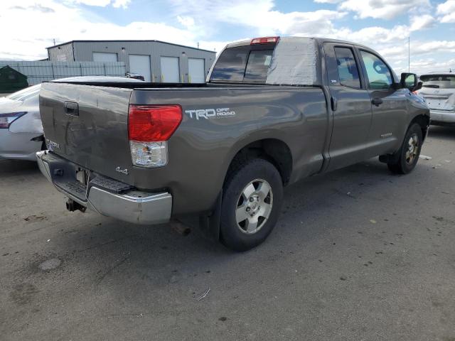 5TFUY5F13BX196176 - 2011 TOYOTA TUNDRA DOUBLE CAB SR5 GRAY photo 3