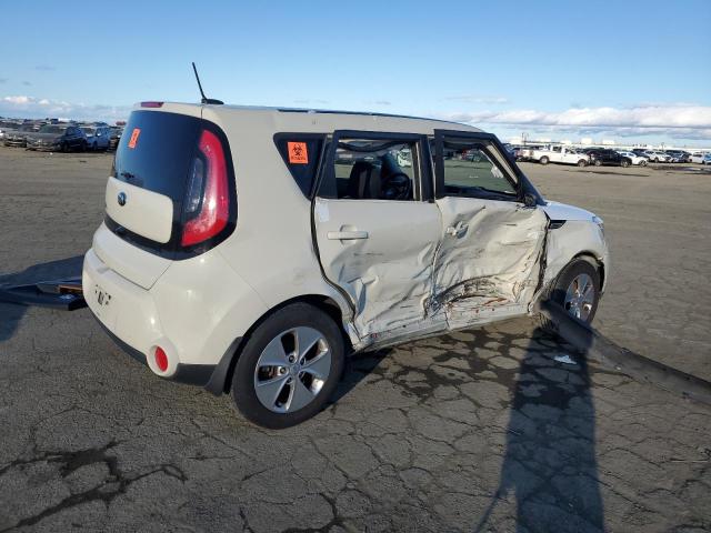 KNDJX3A57G7282019 - 2016 KIA SOUL ! WHITE photo 3