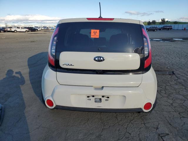 KNDJX3A57G7282019 - 2016 KIA SOUL ! WHITE photo 6