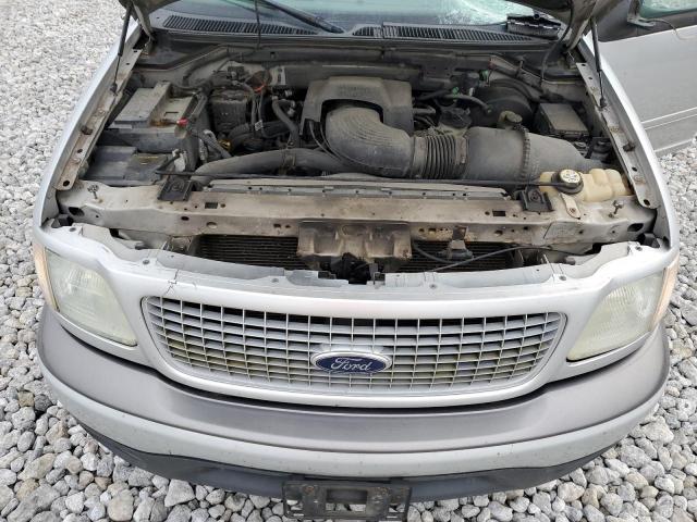 1FMRU15L22LA91273 - 2002 FORD EXPEDITION XLT SILVER photo 12