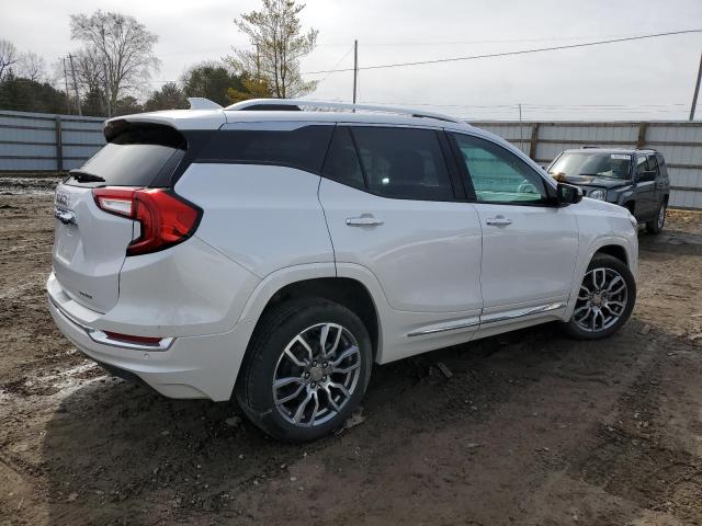 3GKALXEVXNL155999 - 2022 GMC TERRAIN DENALI WHITE photo 3