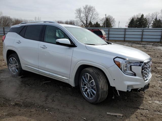 3GKALXEVXNL155999 - 2022 GMC TERRAIN DENALI WHITE photo 4