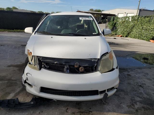 JTKKT624065002368 - 2006 TOYOTA SCION XA WHITE photo 5