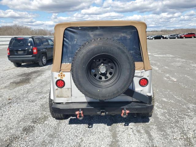 1J4FA39SX2P743895 - 2002 JEEP WRANGLER / X SILVER photo 6