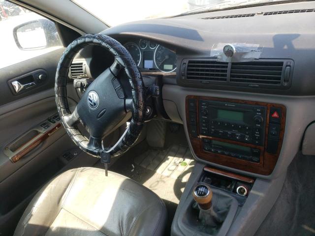 WVWRH63BX2E208814 - 2002 VOLKSWAGEN PASSAT GLX Mavi foto 9