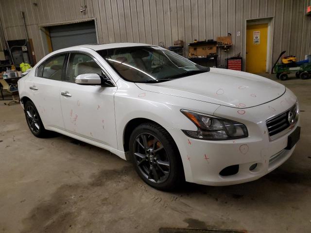 1N4AA5AP5EC915190 - 2014 NISSAN MAXIMA S WHITE photo 4