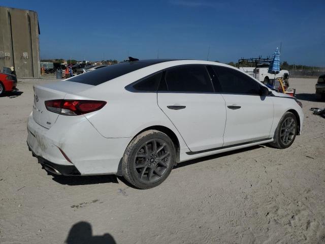 5NPE34AB0JH727227 - 2018 HYUNDAI SONATA SPORT WHITE photo 3