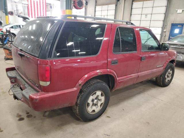 1GNDT13W42K203163 - 2002 CHEVROLET BLAZER MAROON photo 3