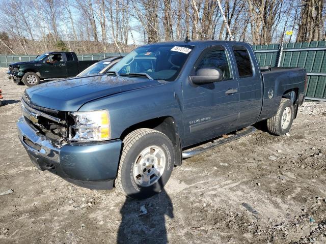 1GCRCSEA9BZ440504 - 2011 CHEVROLET SILVERADO C1500 LT BLUE photo 1