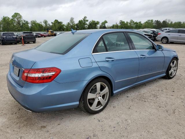 WDDHF5GB1BA354649 - 2011 MERCEDES-BENZ E 350 BLUE photo 3