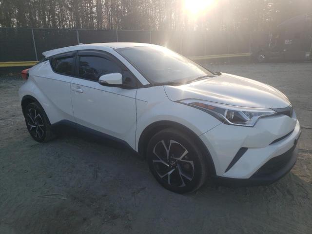 NMTKHMBX5JR033804 - 2018 TOYOTA C-HR XLE WHITE photo 4