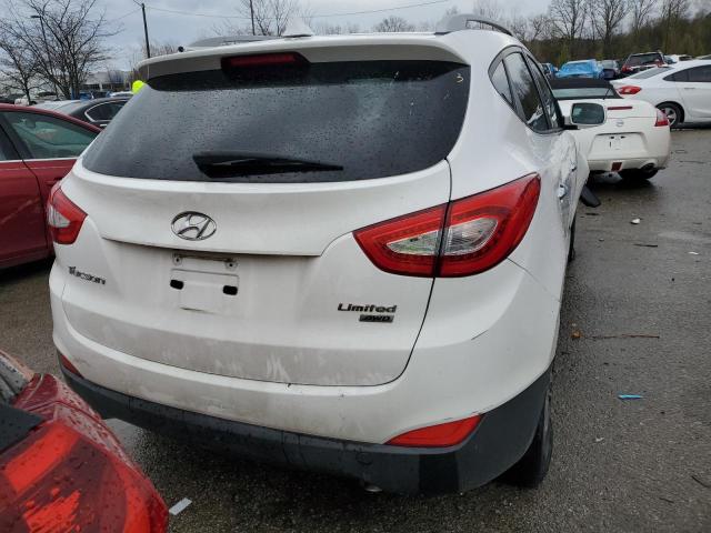 KM8JUCAGXFU106278 - 2015 HYUNDAI TUCSON LIMITED WHITE photo 6