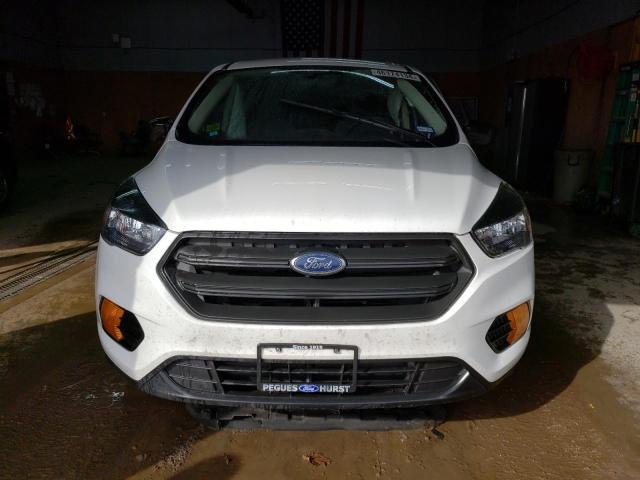 1FMCU0F74JUC06286 - 2018 FORD ESCAPE S WHITE photo 5