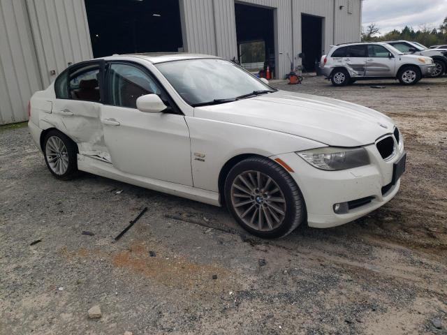 WBAPK7C52AA459323 - 2010 BMW 328 XI WHITE photo 4