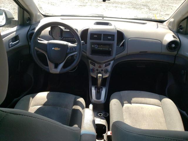 1G1JA6SH8D4227323 - 2013 CHEVROLET SONIC LS 白色 照片 8