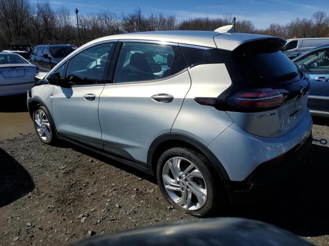 1G1FW6S06P4155169 - 2023 CHEVROLET BOLT EV 1LT SILVER photo 2