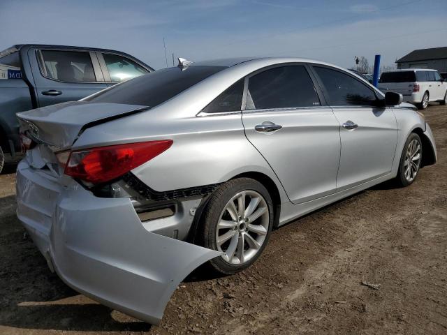 5NPEC4AC1DH714046 - 2013 HYUNDAI SONATA SE SILVER photo 3