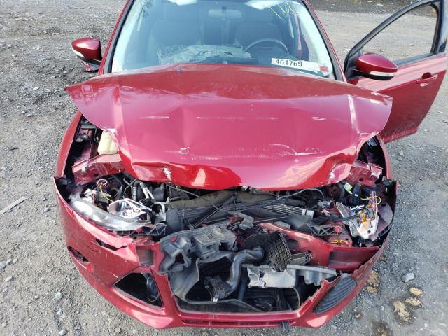 1FADP3K24EL415928 - 2014 FORD FOCUS SE RED photo 11