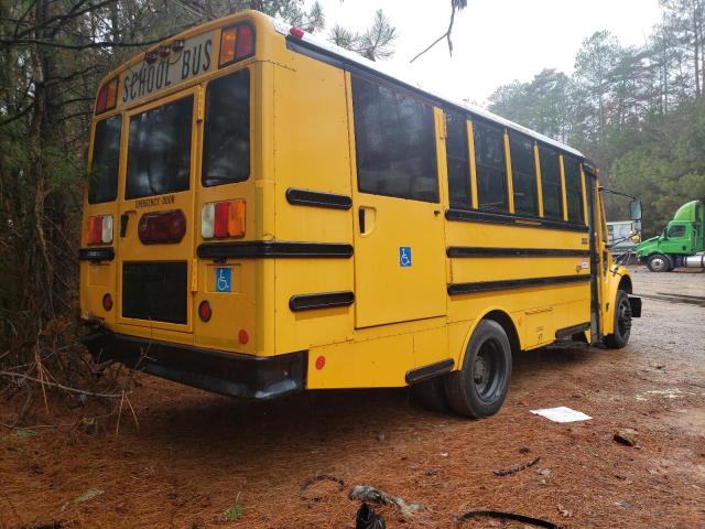 4UZABRDT59CAF2320 - 2009 FREIGHTLINER CHASSIS B2B YELLOW photo 3