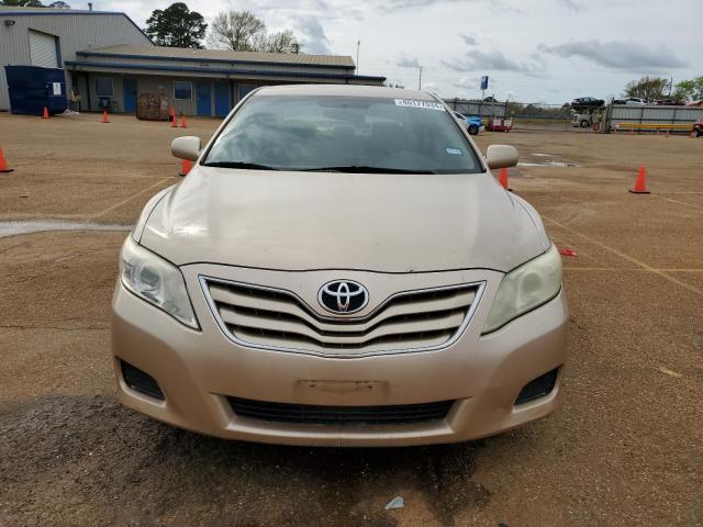 4T1BF3EK9BU209859 - 2011 TOYOTA CAMRY BASE GOLD photo 5