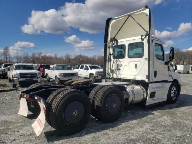 3AKJHLDV0NSNM9477 - 2022 FREIGHTLINER CASCADIA 1 WHITE photo 4