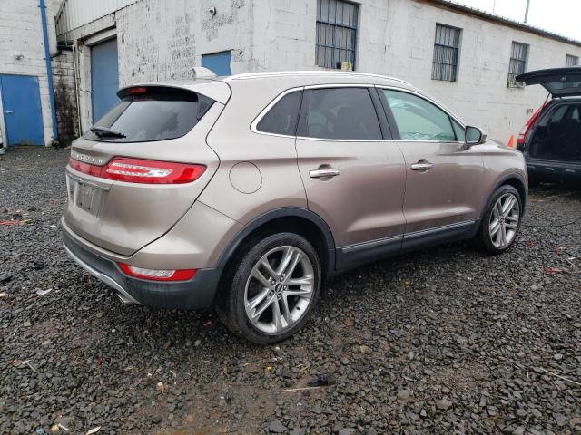 5LMCJ3D9XKUL47490 - 2019 LINCOLN MKC RESERVE Bej foto 3