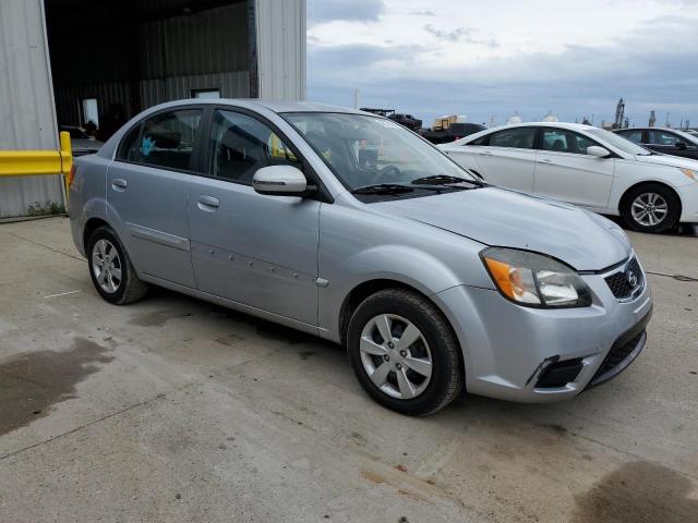 KNADH4A37B6869363 - 2011 KIA RIO BASE SILVER photo 4