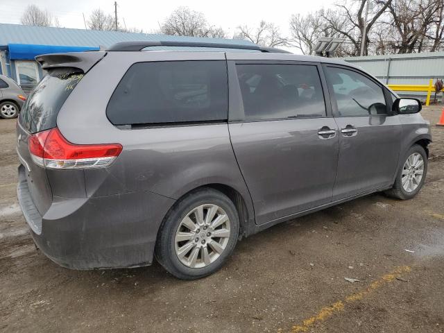 5TDYK3DCXBS050116 - 2011 TOYOTA SIENNA XLE GRAY photo 3