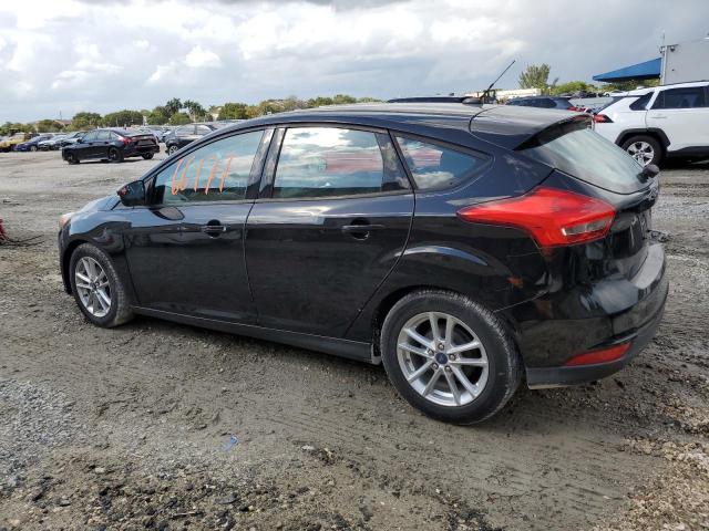 1FADP3K23GL241210 - 2016 FORD FOCUS SE BLACK photo 2