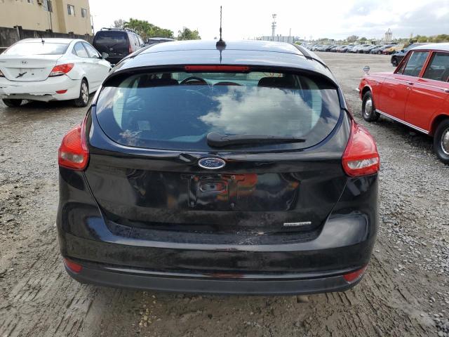 1FADP3K23GL241210 - 2016 FORD FOCUS SE BLACK photo 6