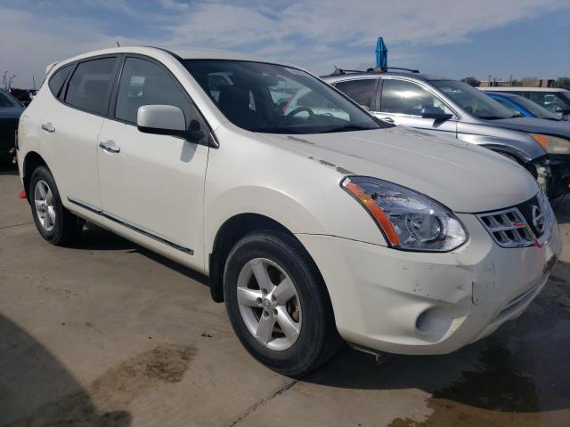 JN8AS5MT0DW549138 - 2013 NISSAN ROGUE S WHITE photo 4