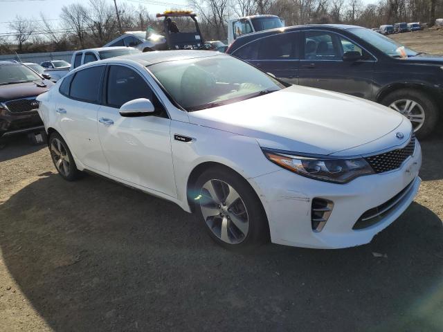 5XXGW4L20HG169317 - 2017 KIA OPTIMA SX WHITE photo 4