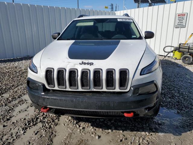 1C4PJMBX0JD619737 - 2018 JEEP CHEROKEE TRAILHAWK WHITE photo 5