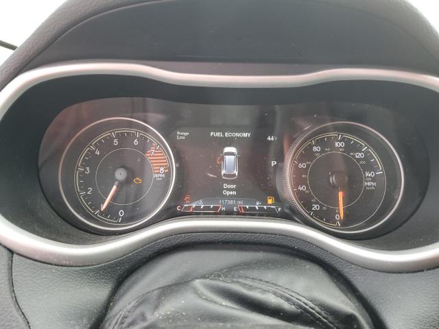 1C4PJMBX0JD619737 - 2018 JEEP CHEROKEE TRAILHAWK WHITE photo 9