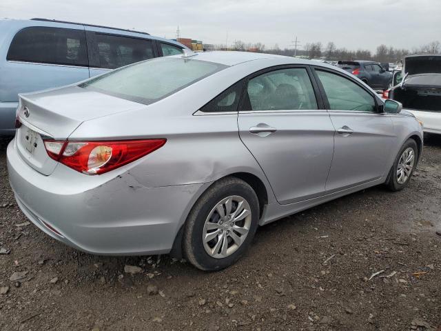 5NPEB4ACXCH314598 - 2012 HYUNDAI SONATA GLS SILVER photo 3