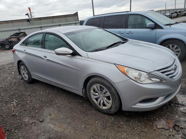 5NPEB4ACXCH314598 - 2012 HYUNDAI SONATA GLS SILVER photo 4