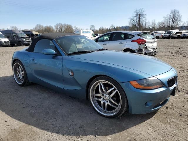 4USBT33403LR62683 - 2003 BMW Z4 2.5 BLUE photo 4