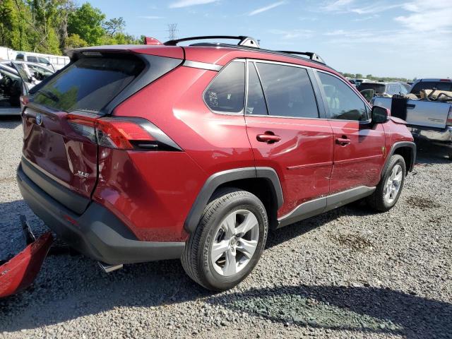 JTMW1RFV8KD038845 - 2019 TOYOTA RAV4 XLE RED photo 3