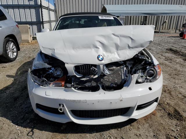 WBAUN7C54BVM24142 - 2011 BMW 135 I WHITE photo 5