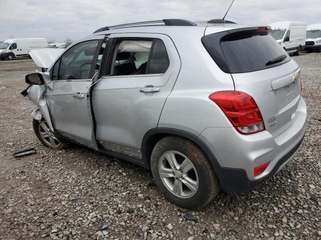 3GNCJLSB9JL305888 - 2018 CHEVROLET TRAX 1LT SILVER photo 2